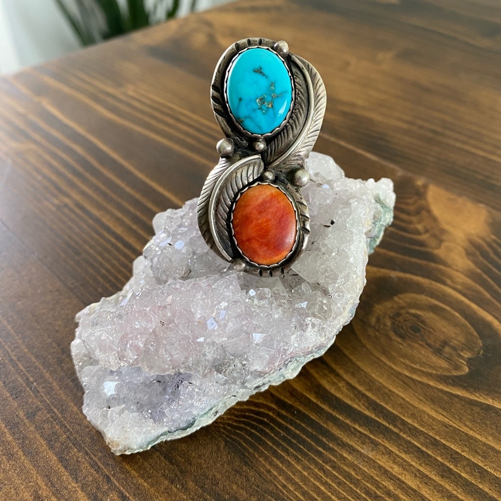 Large Native American Sterling Silver Turquoise & Spiny Oyster Ring